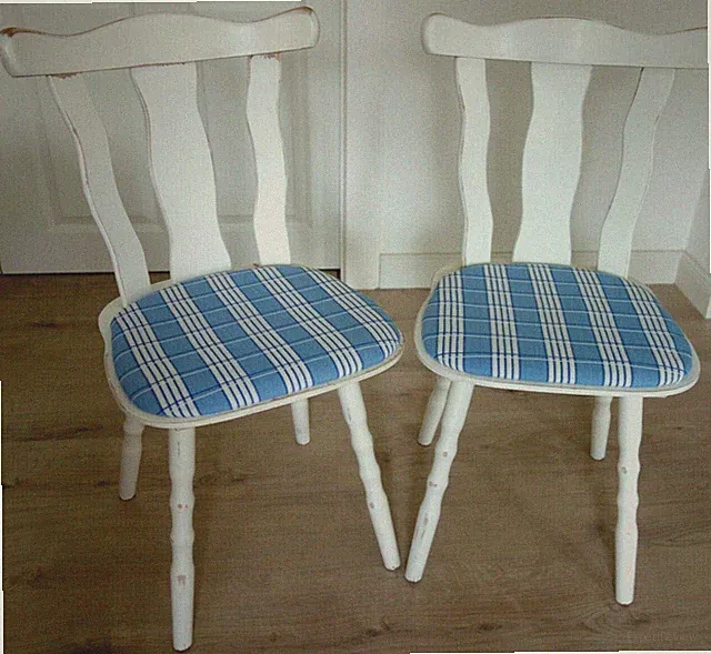 1 Stuhl Küchenstuhl Holz weiß Shabby Chic Landhaus Stil 70er Jahre - mehr da!!