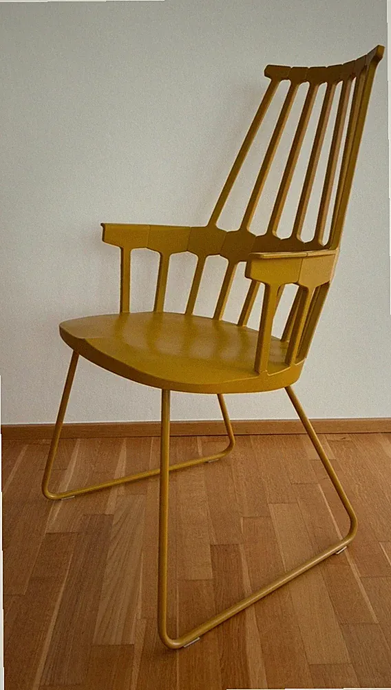 1 von 2 Kartell Stuhl „Comeback“ by Patricia Urquiola In Senfgelb