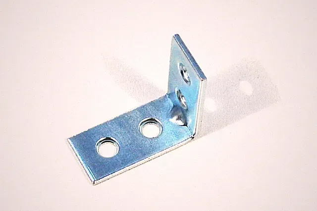 10/50/100 Stuhlwinkel Winkelverbinder Metallwinkel Möbelwinkel Eckplatte 30x30mm