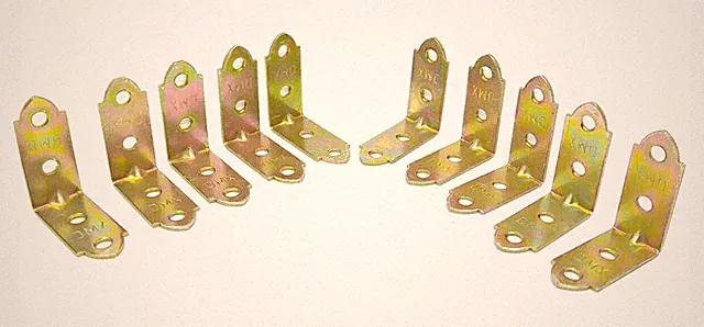 10 x Stuhlwinkel Gelb Verzinkt Metallwinkel Möbelwinkel 40 - 150 mm