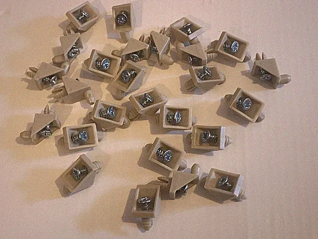 115344 x 25 IKEA KOMPLEMENT PAX Kleiderschrank Regalträger/Stecker/Stifte/Klammern - beige