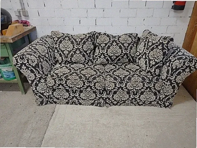 2er Sofa Polstermöbel Barock Muster Schwarz Weiß Wohnzimmer Couch