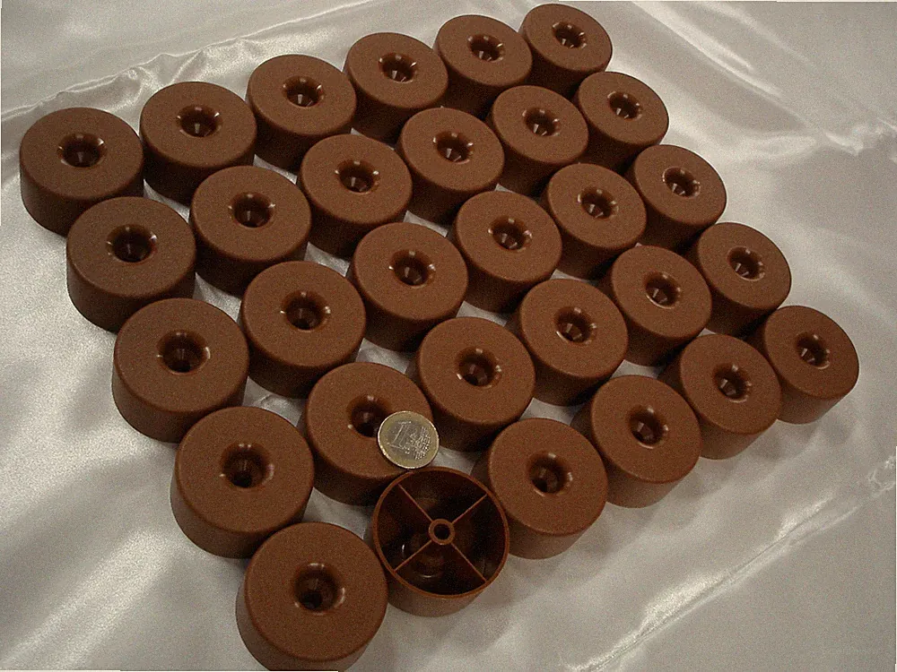30 Stück Polsterfüße Gleiter Möbelfüße Kst. braun ähnl. Ral 8003 Ø 50 x 25 mm