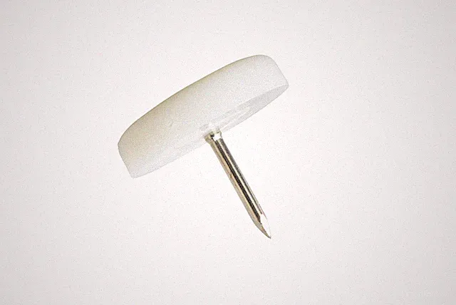 32 x Kunststoffgleiter mit Nagel 20 mm Stuhlgleiter Möbelgleiter weiss