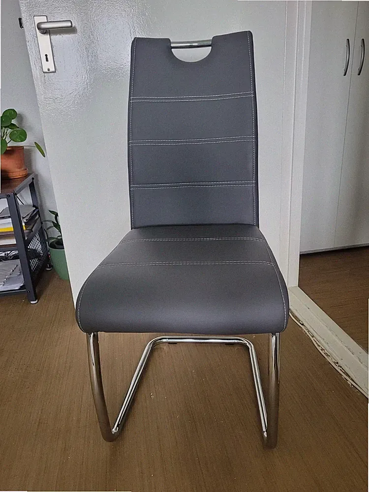 Poco Stuhl