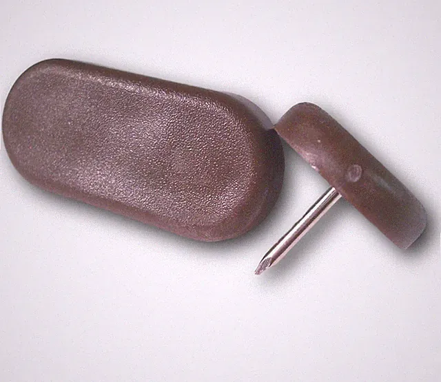 4 Möbelgleiter/Fußgleiter/Nagelgleiter,rund oder oval,Kunststoff/Stahl,Braun