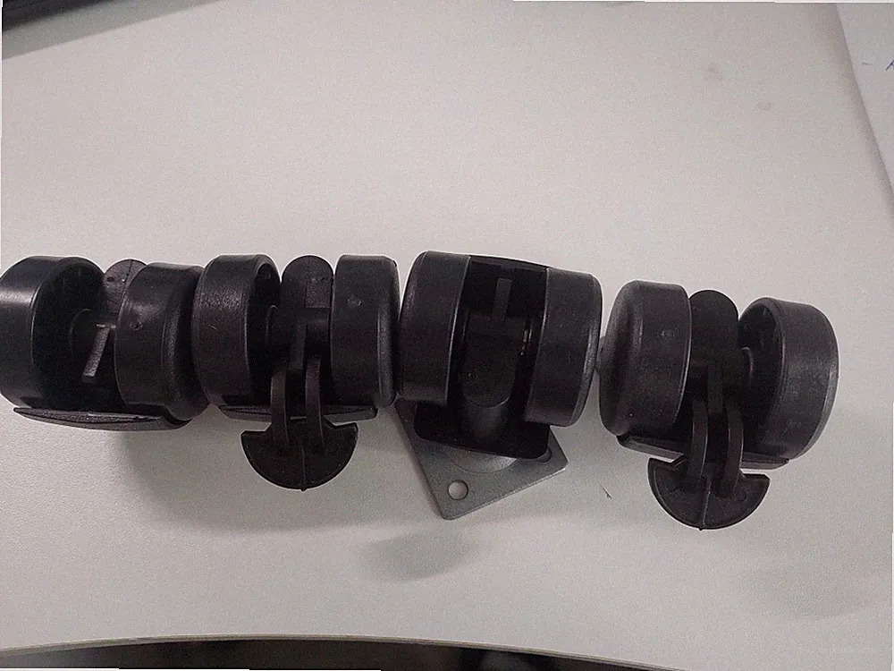 4 Möbelrollen, Lenkrollen für Möbel, 40 mm 2 mit Bremse NEU