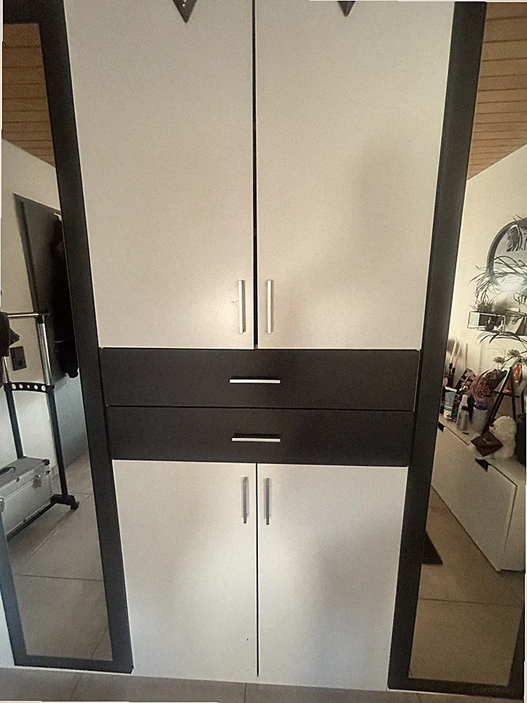Poco Kleiderschrank