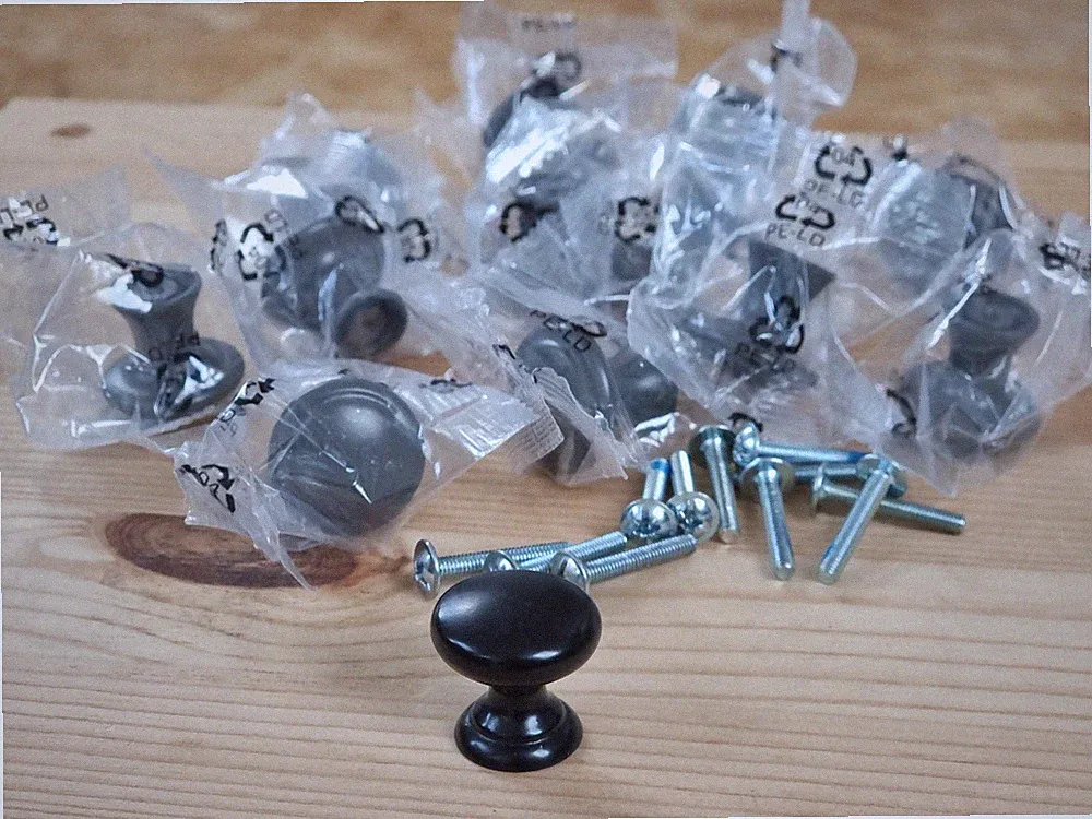 4er Set IKEA ENERYDA Möbelgriffe 25 mm Schwarz Schublade Schrankgriff NEU ovp