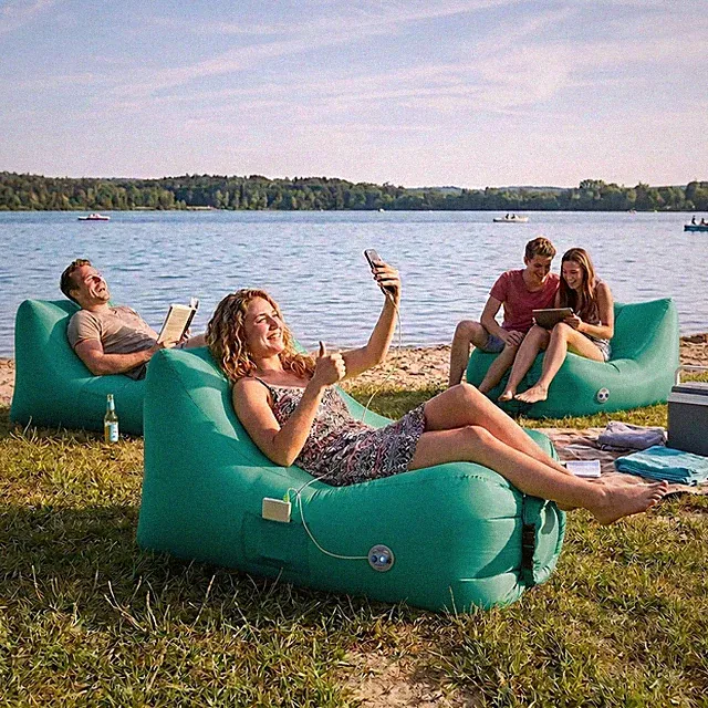 Air Lounger SEATZAC integrierter Powerbank Sitzsack selbstaufblasbar grün