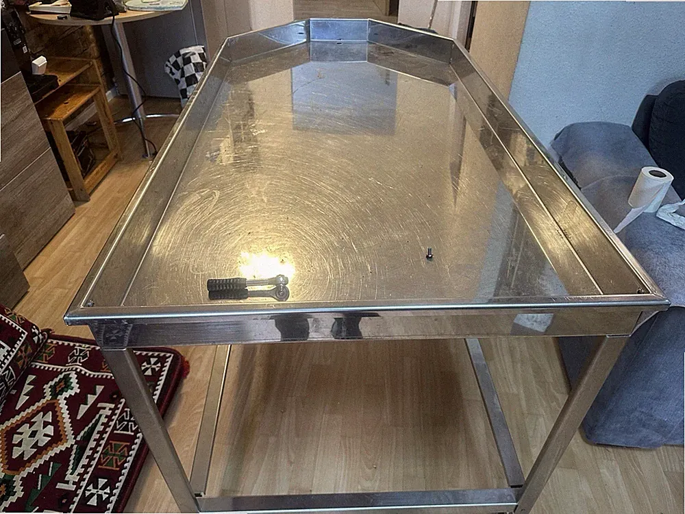 Aisi 304 Beistelltisch Edelstahl gebürstet silber achteckig Rollen 170x130x70