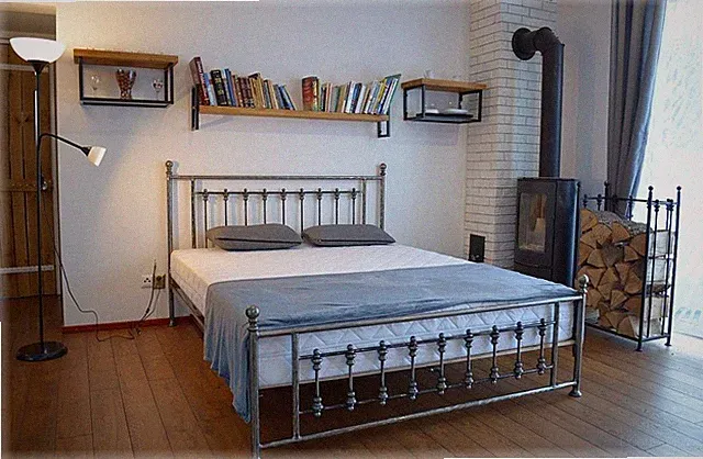 Altmodisches doppel Metallbett Frederick Lux + Lattenrost, schmiedeeisernes Bett
