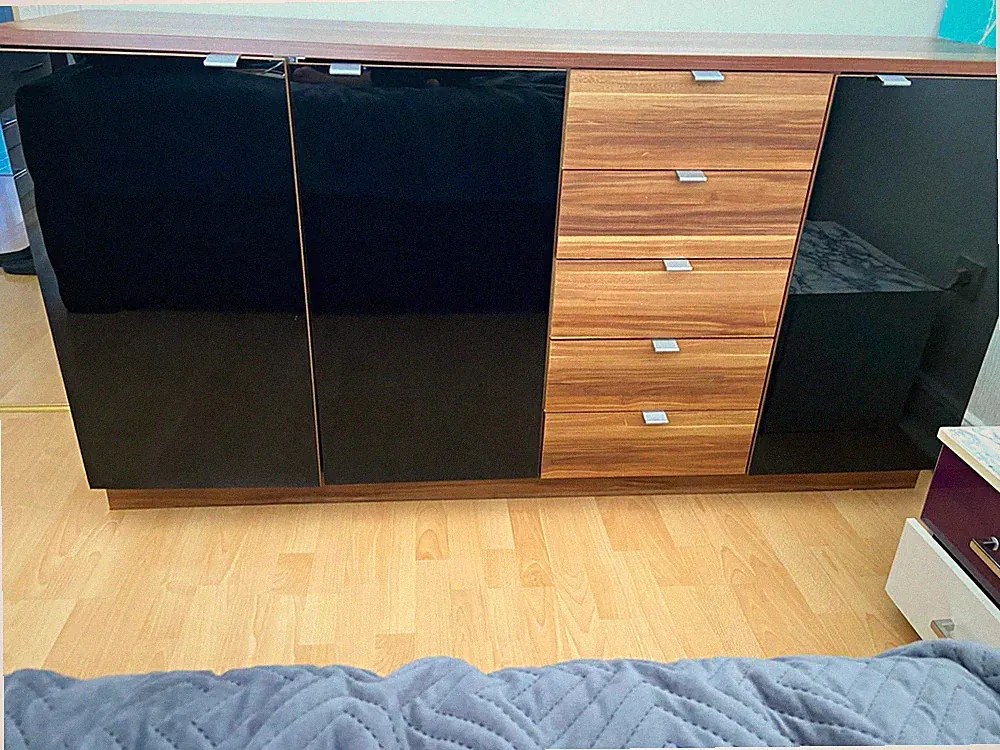 Anrichte 4 Schubladen Holzoptik Braun/Schwarz freistehend Für den Umzug