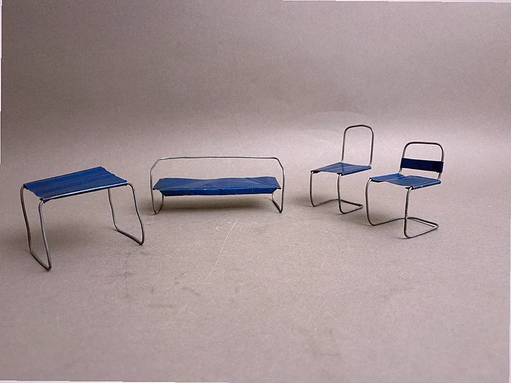 Antik Bauhaus Puppenmöbel Freischwinger Bank Tisch 2 Stühle 30er Puppenstube