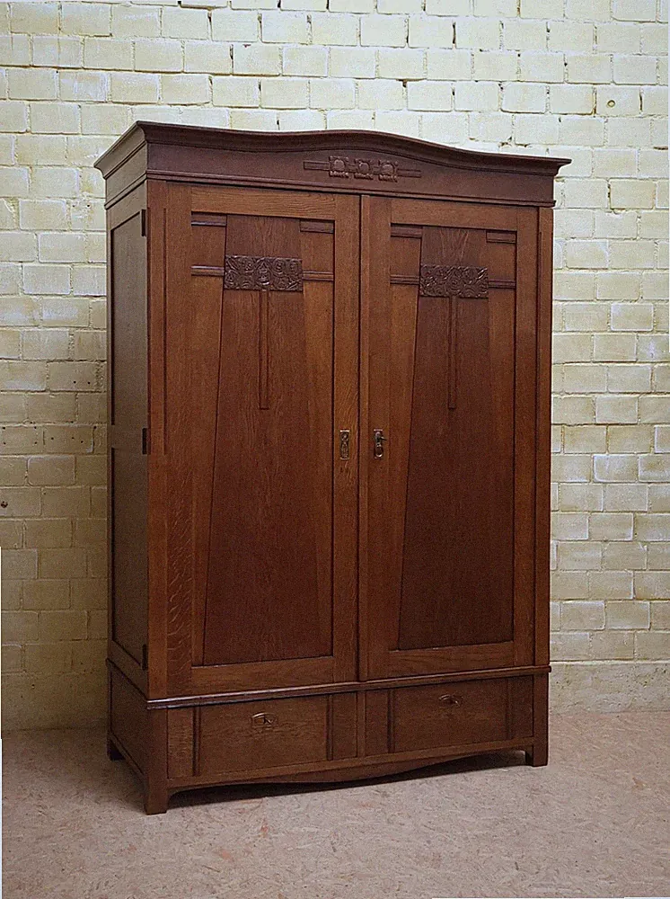 ANTIK! Kleiderschrank restauriert Art Déco um 1925 Eiche Dielenschrank
