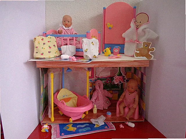 Baby Born Mini World: 2 schöne komplette Spielsets, Badezimmer + Schlafzimmer