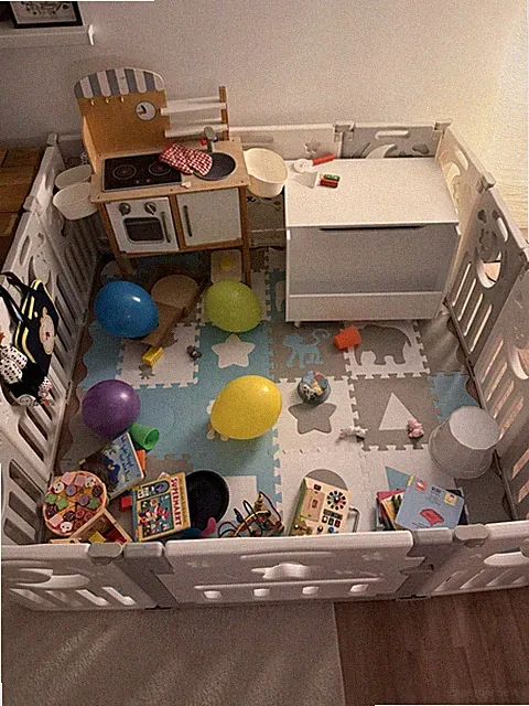 Baby Kleinkind Gitter Spielbereich