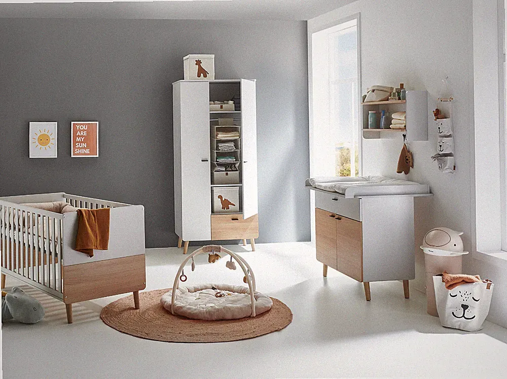 Babyzimmer Set Lovis 3 teilig, Kleiderschrank, Wickelkommode, Babybett SoftClose