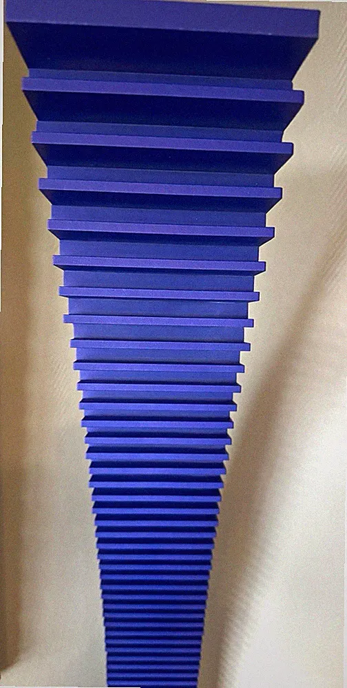 Bang & Olufsen CD-Regal freistehend Glas blau 170 cm hoch, B 20 cm