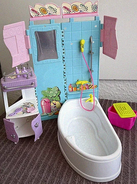 Barbie All Around the Home Bathroom Badezimmer Badewanne Furniture Möbel 2000er