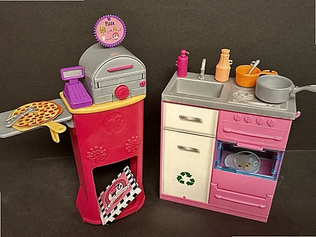 Barbie Möbel - Piazza Ofen , Waschtisch, Backofen mit Licht , Zubehör