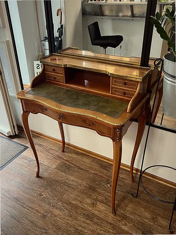 Barock Schreibtisch Sekretär Nussbaum Damensekretär Empire Louis XV STILMÖBEL