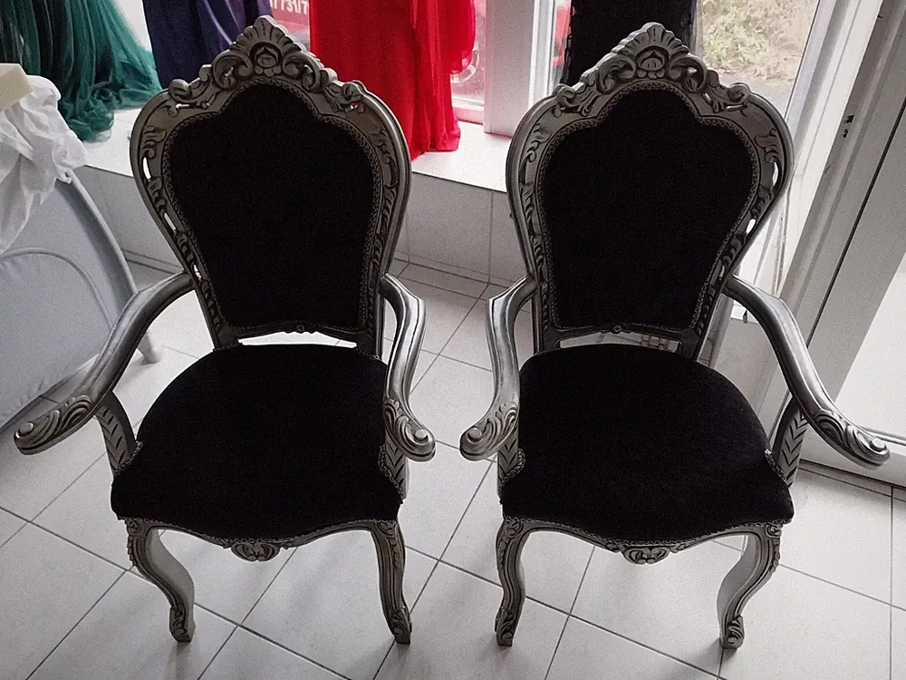 Barock stuhle 2 stück Top Zustand