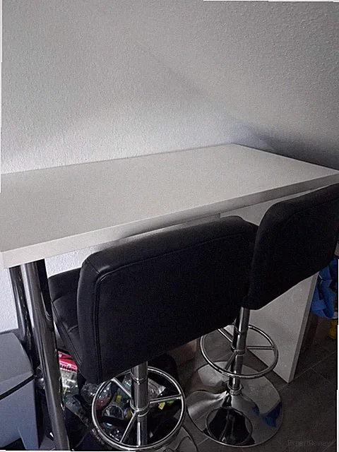 Bartisch +Barhocker von xxXLutz