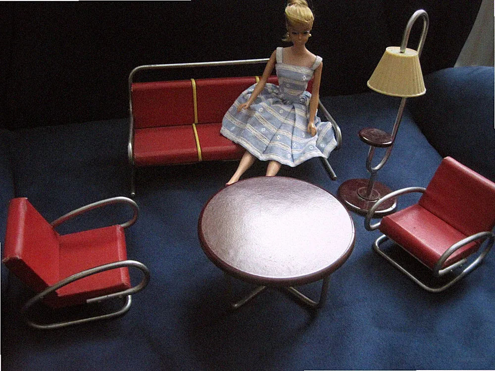 Bauhaus Möbel Hergenröther , Jindrich Halabala ? Stahlrohr Möbel Barbie Grösse
