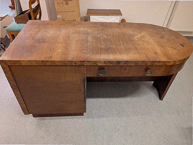 Bauhaus-Schreibtisch mit Armlehnsessel, Möbel Deutscher Werkarbeit, 30er Jahre