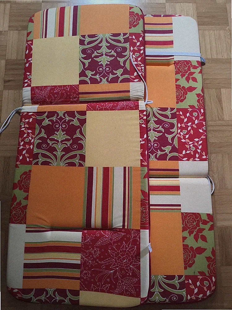 Best Freizeitmöbel 2er Set, Bunt Größe Ca 110-50-4 Cm Gebraucht Guter Zustand