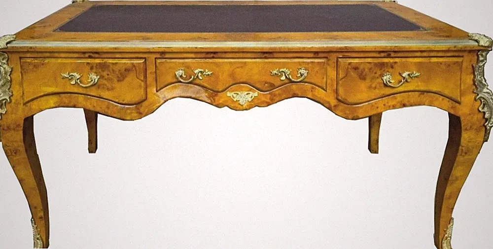 Casa Padrino Barock Schreibtisch Vogelaugenahorn / Gold 160 cm Barock Büro Möbel