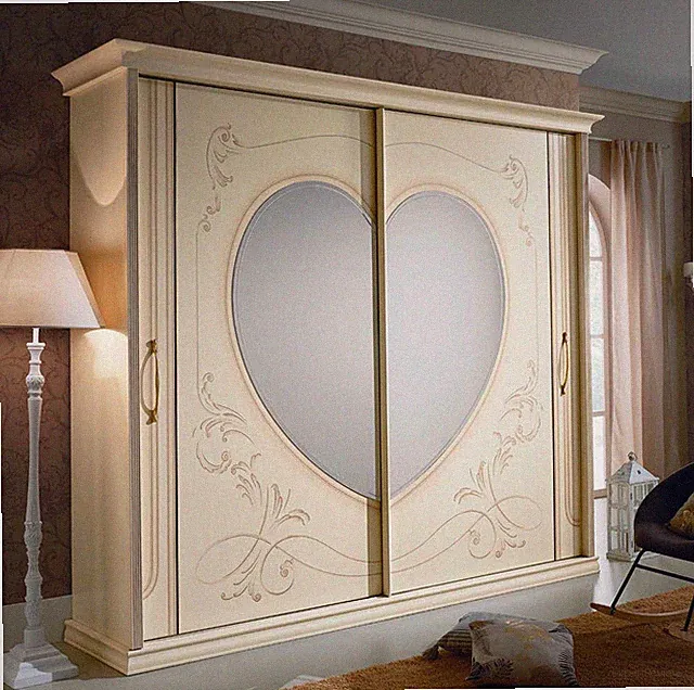 CUORE - Schwebetüren-Kleiderschrank im Barock-Stil in creme patiniert