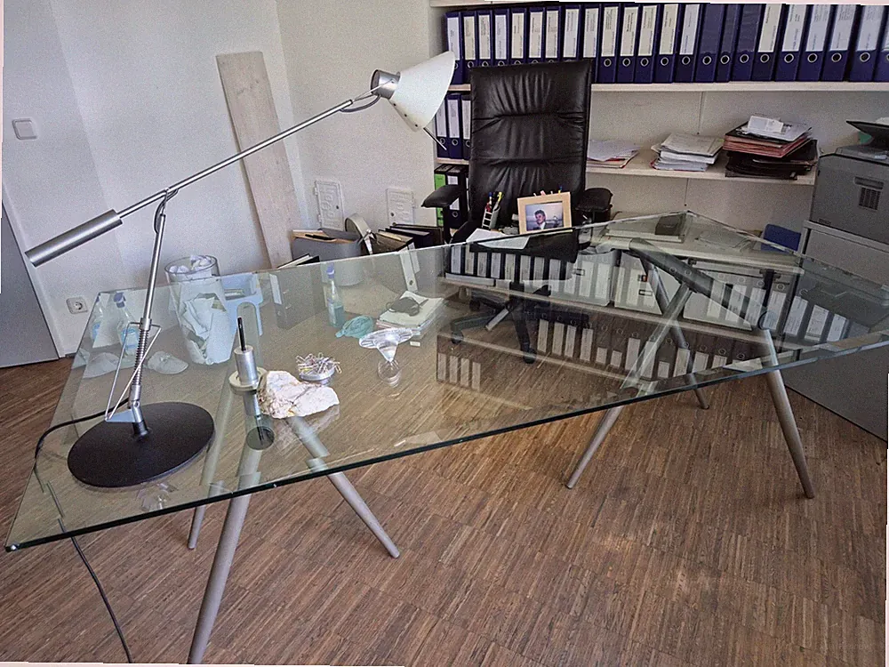 Designer XXL Glas Schreibtisch 200 x 100 mit Stahlfüßen