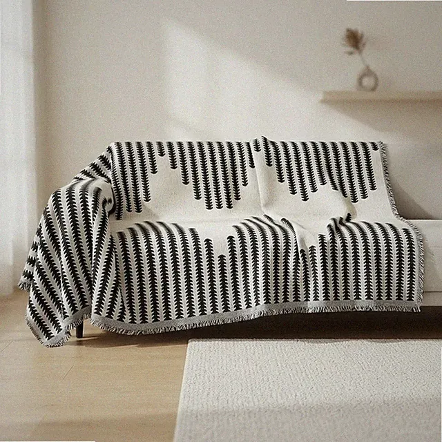 Dicke rutschfeste schwarze Sofabezug, weicher Chenille-Schutz für Haustiere, 91"x134"
