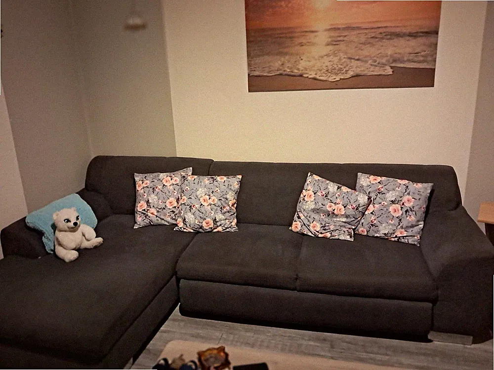 DOMO. collection Eckcouch Nika mit Schlaffunktion – Grau – Top Zustand!