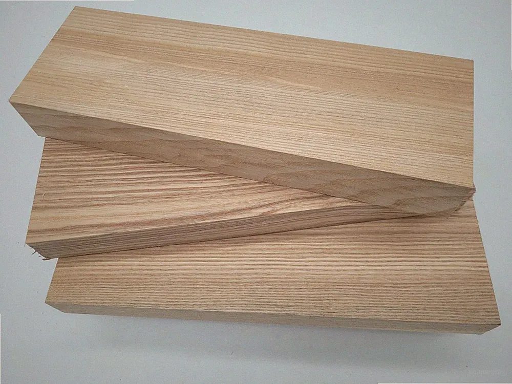 Esche Massivholzbrett 40mm gehobelt Kernesche Zuschnitt Regalbrett Holzplatte