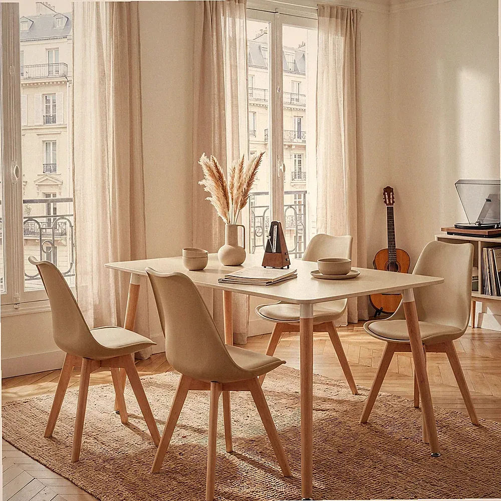 Essgruppe mit 4 Stühlen Tisch 120 x 70 cm Esszimmermöbel Skandi Cremeweiß