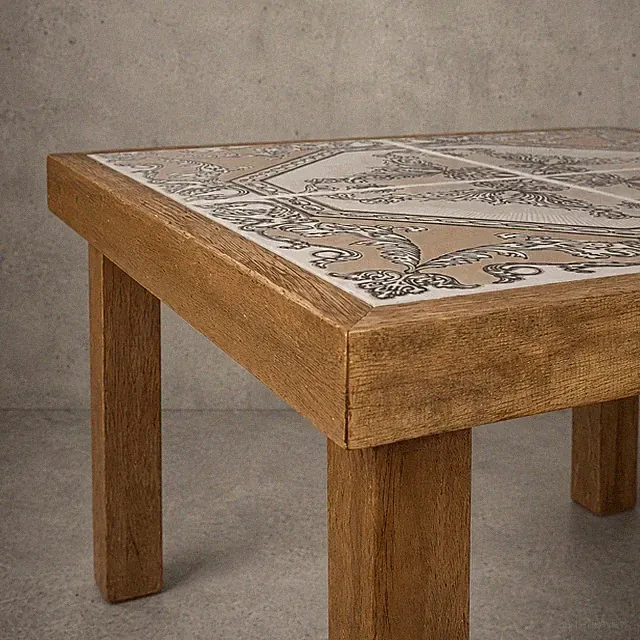 Französischer Mid Century Couchtisch aus Eiche & Paisleyfliesen