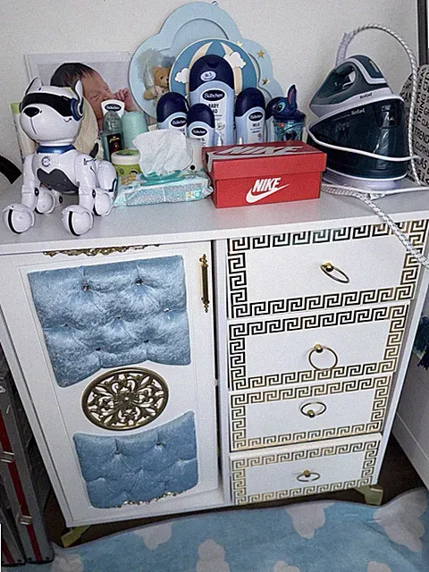 Freistehender Kleiderschrank für kinder zimmer nur 1 Jahr Gebraucht beide 200€