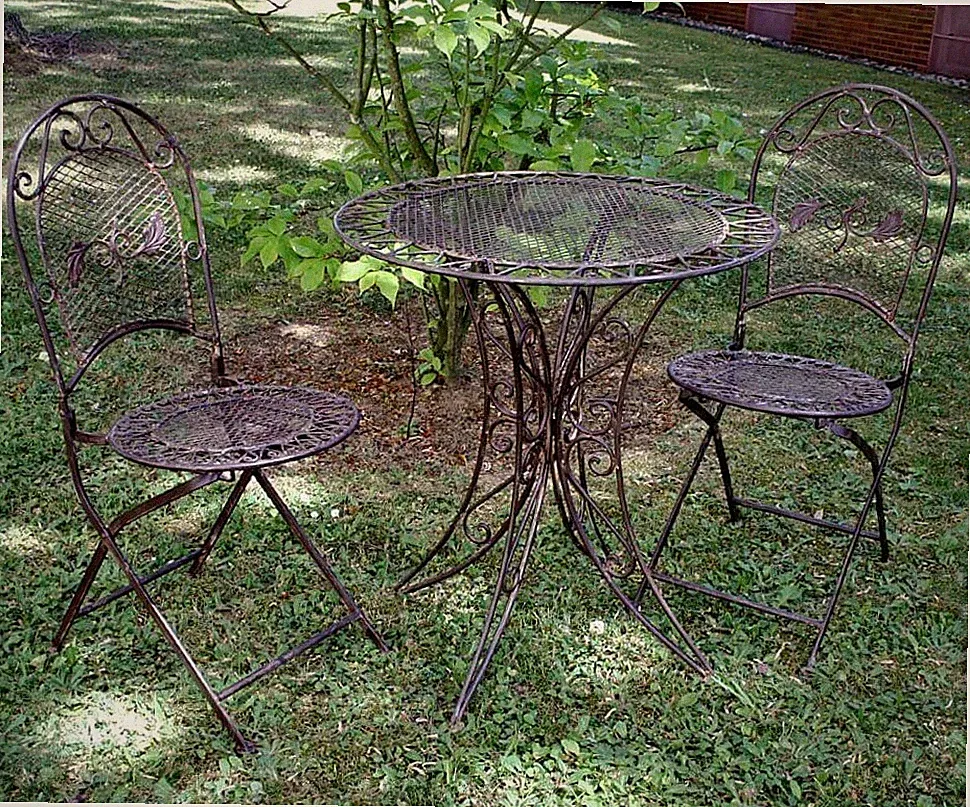 Gartentisch + 2x Stuhl Eisen antique Style Gartenmöbel garden furniture braun