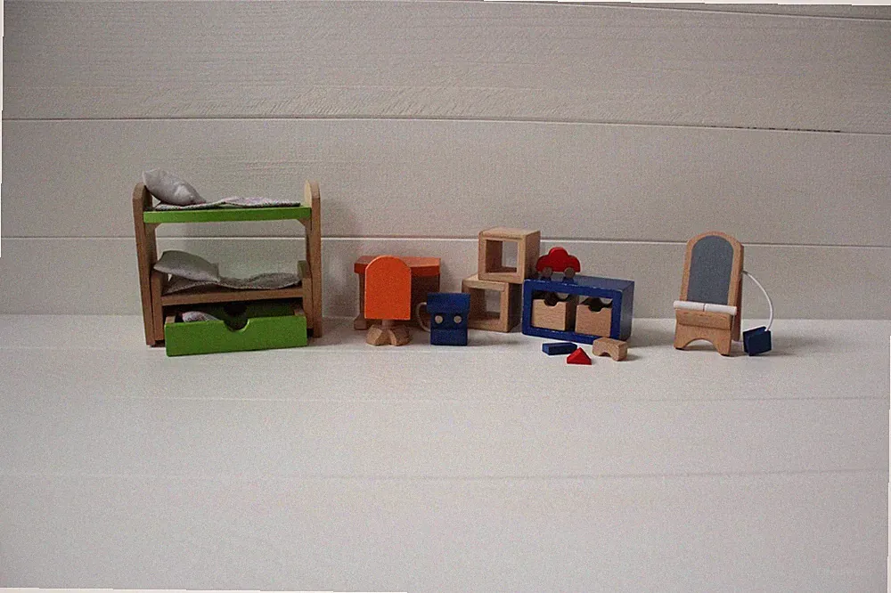 GOKI Puppenhausmöbel Kinderzimmer Babyzimmer Spielzimmer