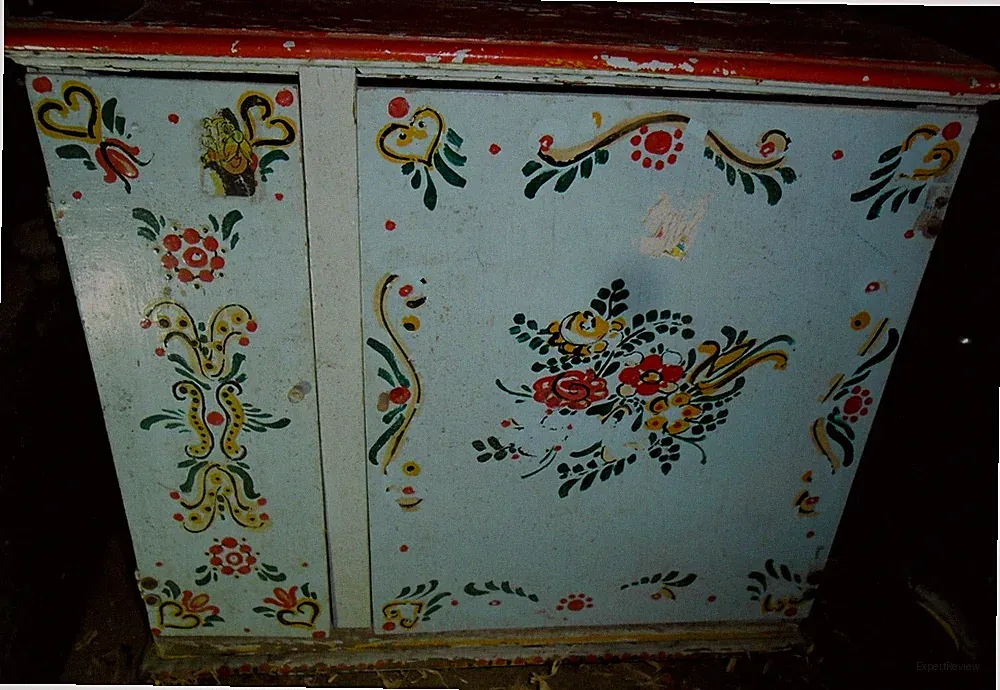 große Puppenmöbel Puppenschrank alter Kleiderschrank Weichholz antik shabby chic