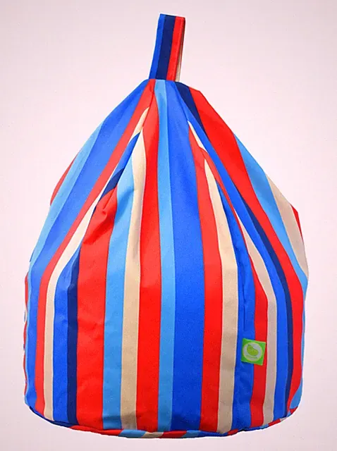 Großer mehrfarbig gestreifter Sitzsack mit Bohnen von Bean Lazy