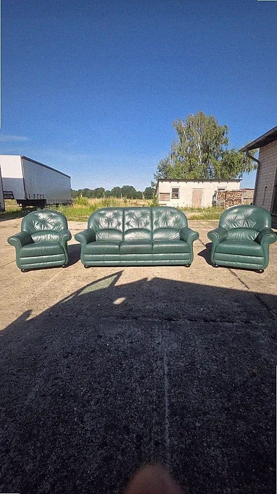 Grüne Leder Couchgarnitur 3-teilig: 3-Sitzer Sofa + 2 Sessel, klassisch