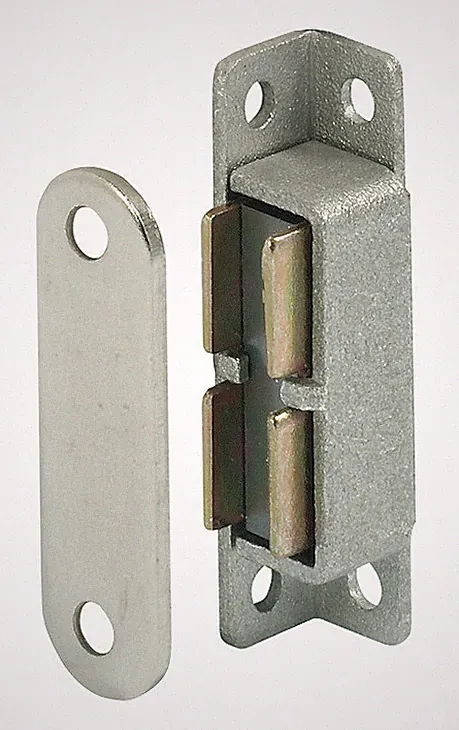 Häfele Magnetverschluss hitzebeständig 5 kg Magnet Schnäpper Türmagnet 300 °