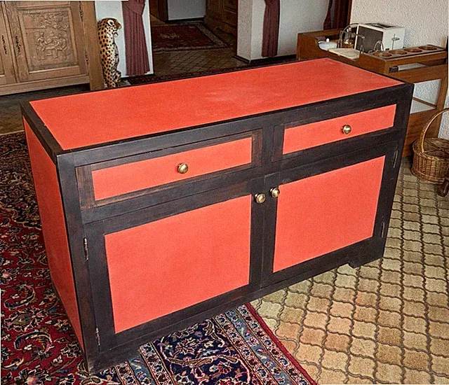 Handgefertigtes Marokkanisches Sideboard in Orange/Rot