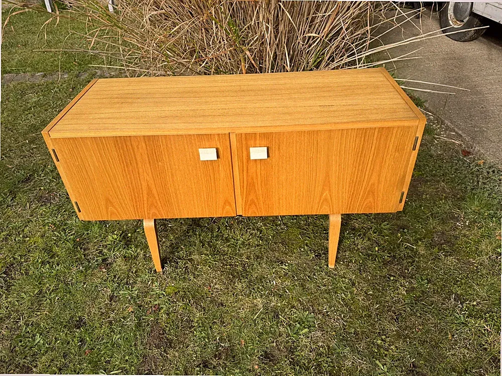 Hellerau Schrank Serie 427 Möbel Bauhaus Franz Ehrlich Berlin Kommode 60iger DDR