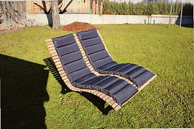 Himmelsliege Waldsofa Achensee Schwungliege pulverbeschichtet 140cm mit Polster