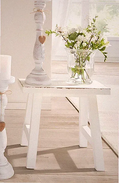 Hocker aus Massiv Holz, creme, Shabby Look, Kinder Sitz Fuß Blumen Pflanzen Bank